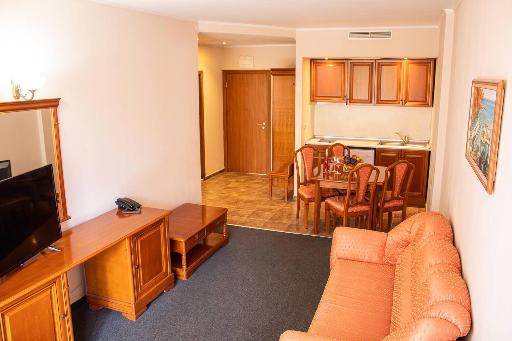 Estreya Residence Hotel And Spa سينتس قسطنطين وهيلينا المظهر الخارجي الصورة