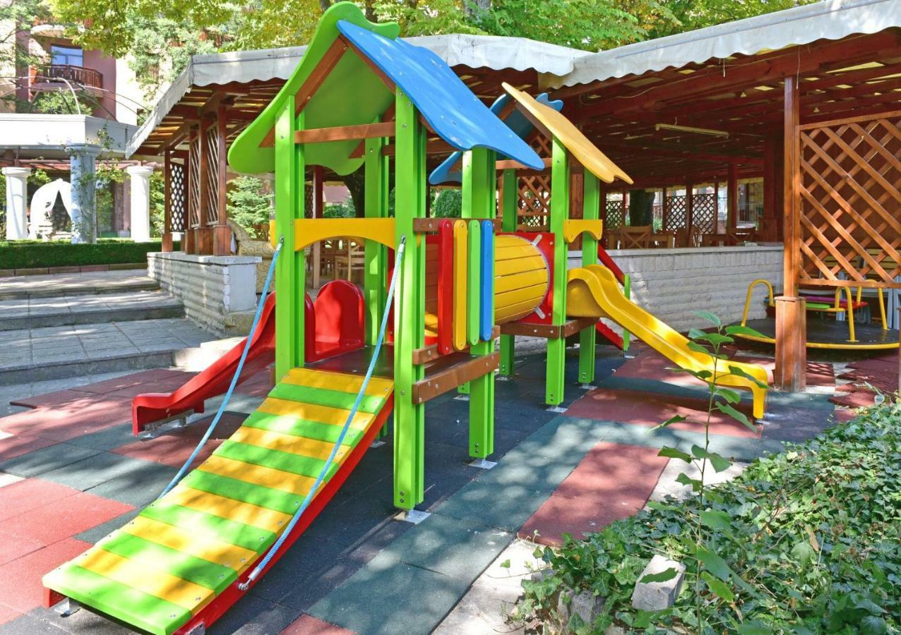 Estreya Residence Hotel And Spa سينتس قسطنطين وهيلينا المظهر الخارجي الصورة